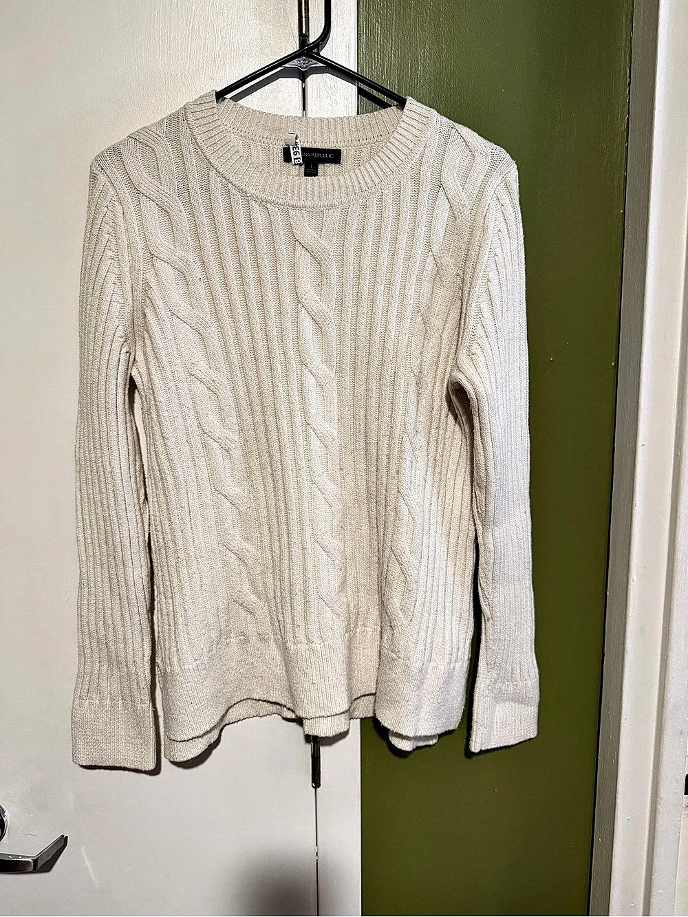 H&M Cable Knit Crewneck Sweater in Cream Like New